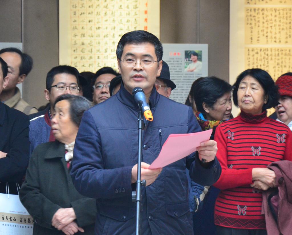 3、ok138太阳集团古天乐党委副书记张忠民主持开幕式